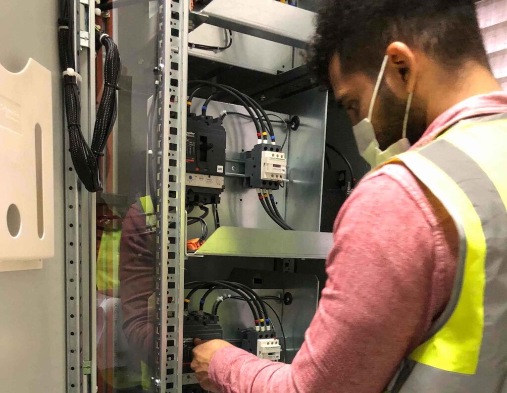 DCX Power Team Schneider Electric Capacitor Bank Testing